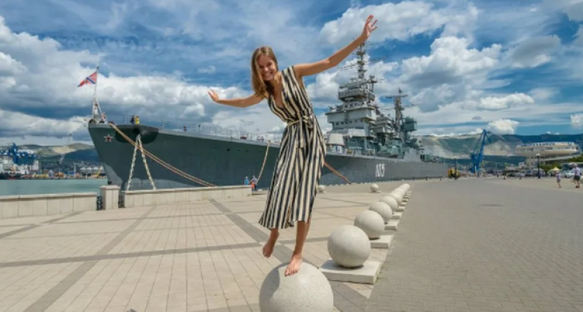 «Здесь нет назойливых продавцов кукурузы и воды в кране»: туристка поделилась впечатлениями об отдыхе в Новороссийске