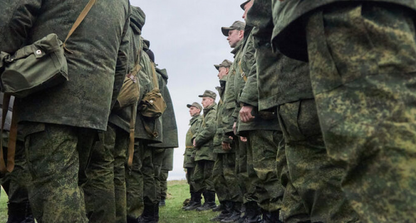 «Небо в клеточку» или автомат в руки: за уклонение от мобилизации можно будет сесть в тюрьму на пять лет