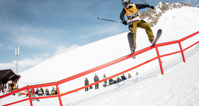 В Сочи досрочно открыли горнолыжный сезон