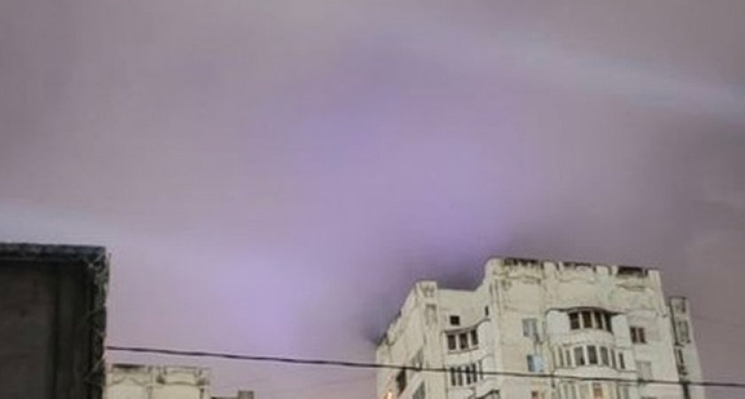 «Туристы катапультируются или пришельцы прилетели?»: новороссийцы заметили в небе странное свечение