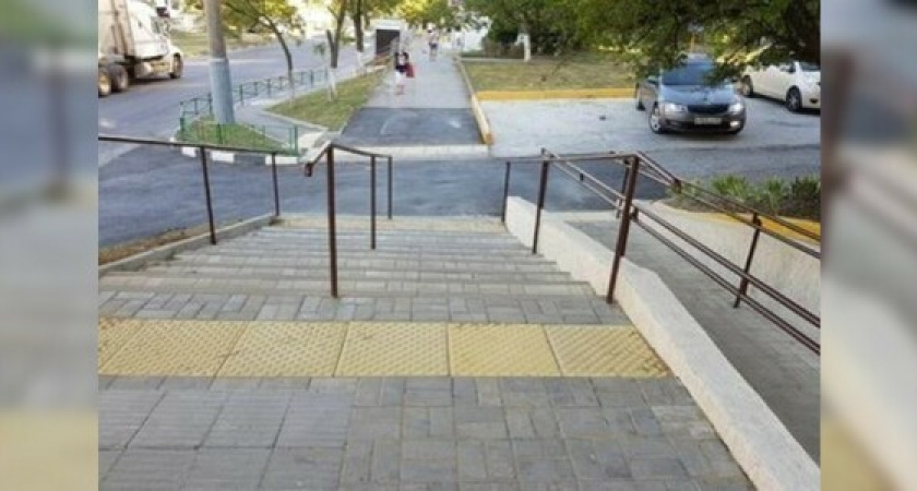 «Доступная среда в Новороссийске»: где появятся новые парковки, переходы и остановки для людей с ограниченными возможностями