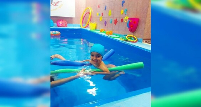 Почему нужно заниматься плаванием с детства?