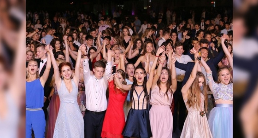 Двойное ограждение и КПП: как в Новороссийске будут обеспечивать безопасность во время общегородского выпускного