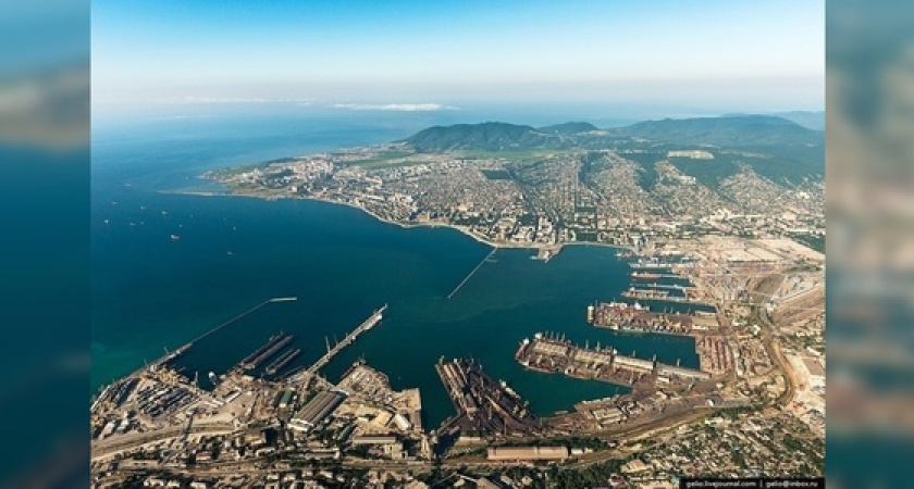 «Дрожали стекла» и «дом ходуном ходил»: жители Новороссийска почувствовали толчки, похожие на землетрясение