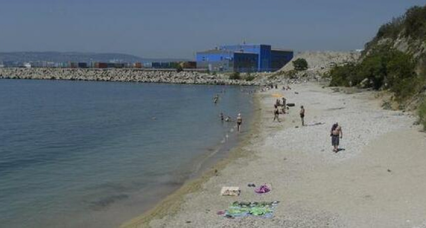 Росимущество решило обжаловать право частной собственности на Волочаевский пляж в Новороссийске