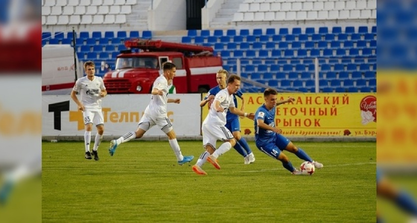 Новороссийский "Черноморец" проиграл в Астрахани, но остался на четвертом месте