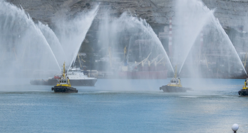 В Цемесской бухте Новороссийска проходят репетиции дня ВМФ