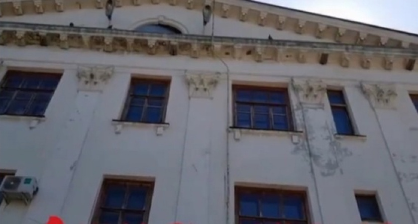 Жители Новороссийска шокированы состоянием здания одной из школ города