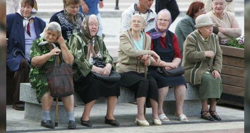 Почти 1,5 миллиона человек в подписали петицию против повышения пенсионного возраста в России
