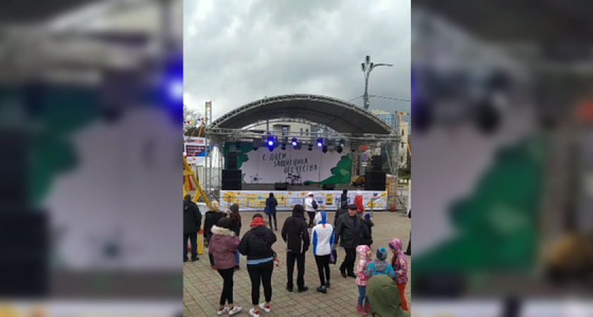 Гастрономический фестиваль, веселые конкурсы, и салют: Новороссийск отметил День Защитника отечества