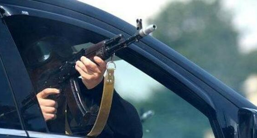 Неизвестные устроили стрельбу из машин ночью в Новороссийске