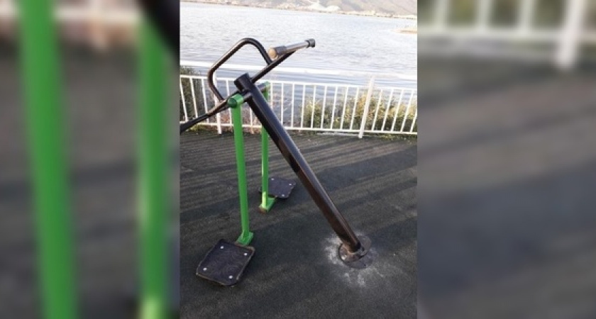 В Новороссийске заменят некачественные уличные тренажеры: с недобросовестным подрядчиком будут судиться