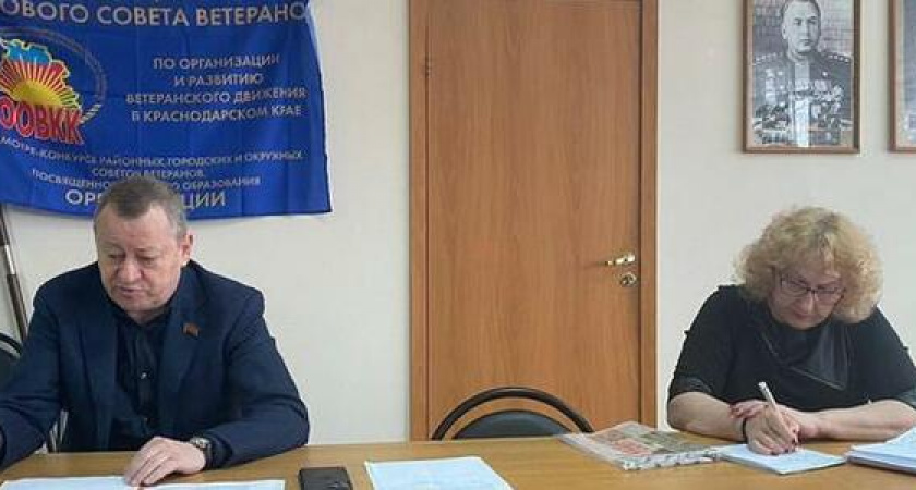 «Открытость, доступность и честность — главное в моей работе!»: депутат ЗСК Михаил Ковалюк провел встречу с активистами Новороссийска