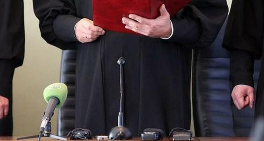 Бывший замначальника Новороссийской таможни осуждён на 8 лет «строгача» за взятку