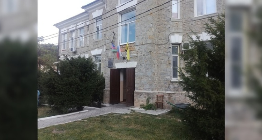 «Я разбила градусник и не знала, что делать»: новороссийцы жалуются, что не могут отыскать экобоксы