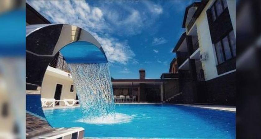 В пригороде Новороссийска продается отель за 55 миллионов рублей