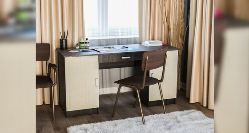 Выбираем письменный стол для школьника: как подобрать размер и на чем можно сэкономить