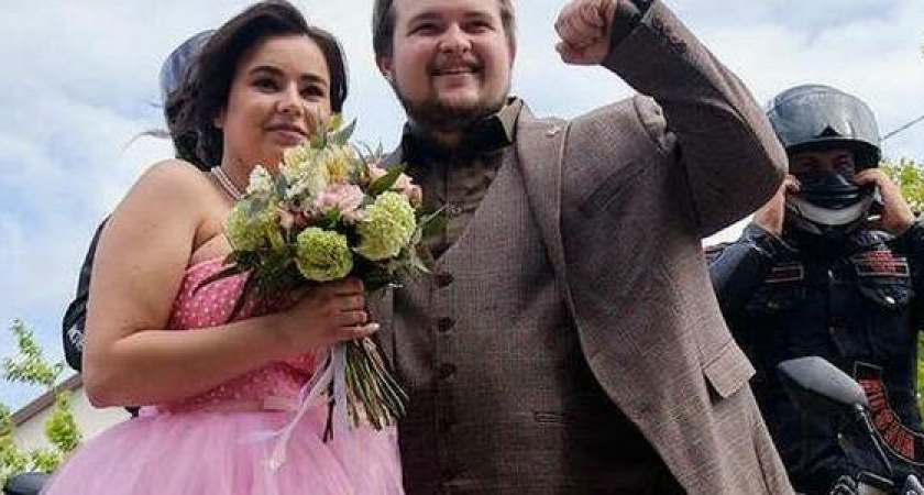 В Краснодаре 80 байкеров погуляли на "мотосвадьбе"