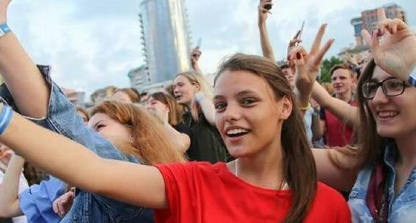 Выступление силача, огненное шоу и пенная вечеринка: как Новороссийск отпразднует День молодежи?