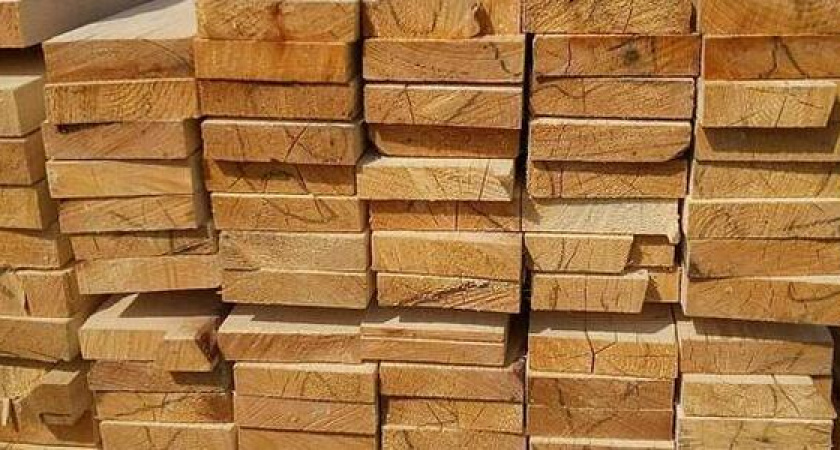 Транспортные полицейские Новороссийска, совместно с Новороссийской таможней выявили факт контрабанды леса