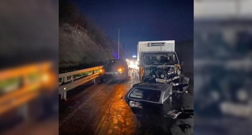 «Куча битых машин, пострадавшие лежат на дороге». В Новороссийске на Волчьих воротах произошло массовое ДТП