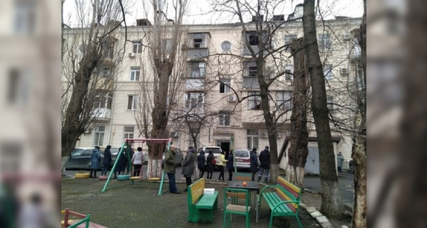 Всем пострадавшим во врем пожара в центре Новороссийска будет оказана помощь: дом ждет экспертиза