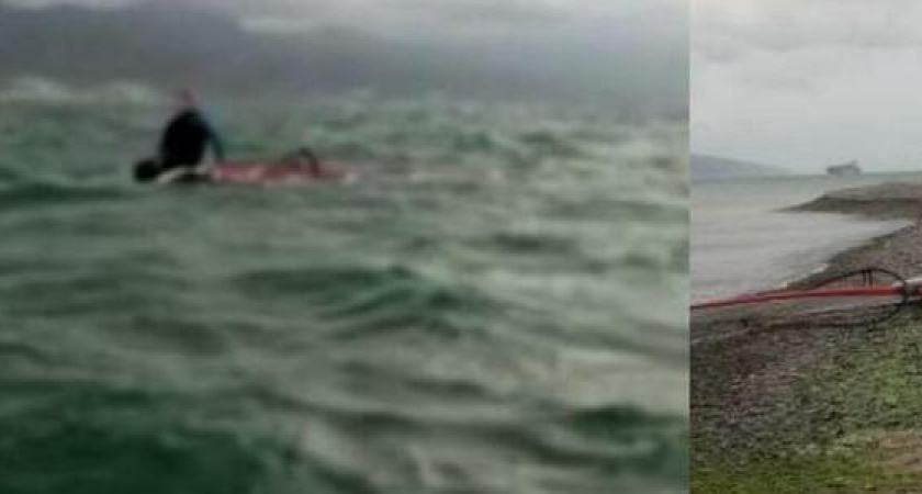 В Новороссийске спасли серфингиста из бушующего шторма