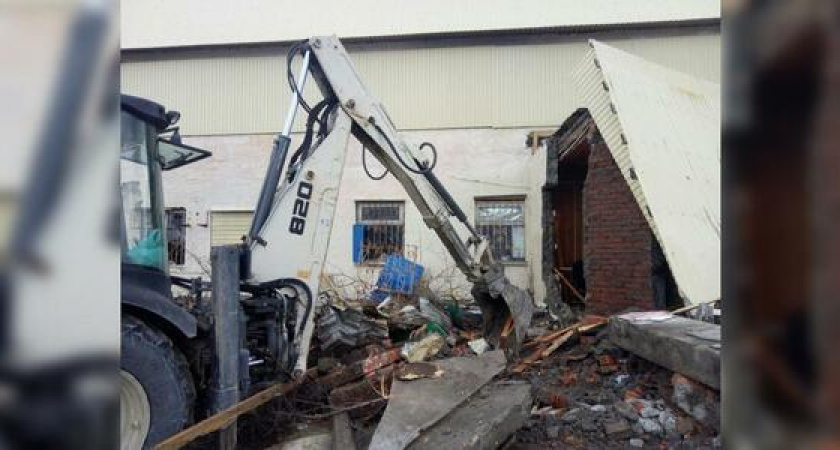 В Новороссийске разыскивают хозяев незаконных построек: список адресов