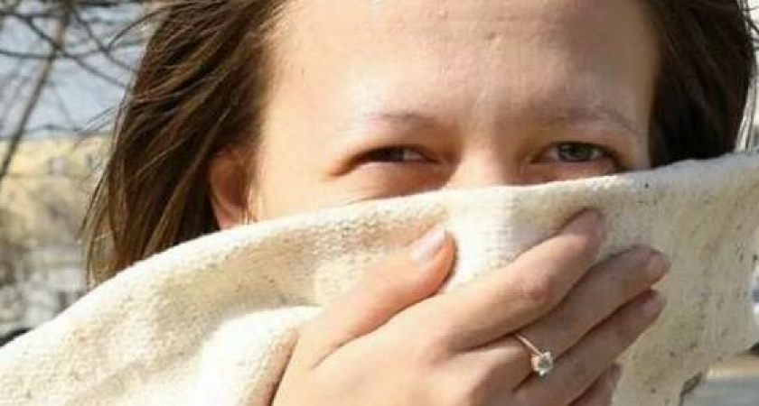 Новороссийцы жалуются на недомогание из-за удушливого запаха нефтепродуктов. В мэрии говорят, что все в пределах нормы