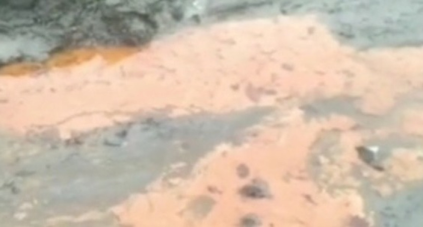 «Оранжевую гадость» обнаружил новороссиец на дне пересыхающего Неберджаевского водохранилища