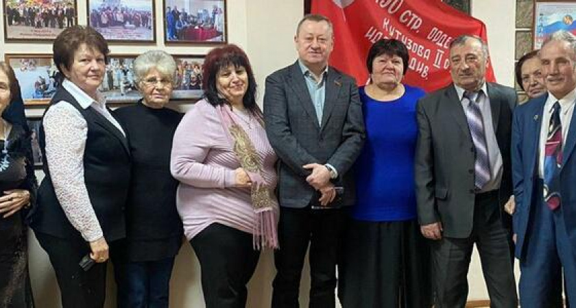 Сохраним память: в Совете ветеранов Новороссийска открылась литературная гостиная