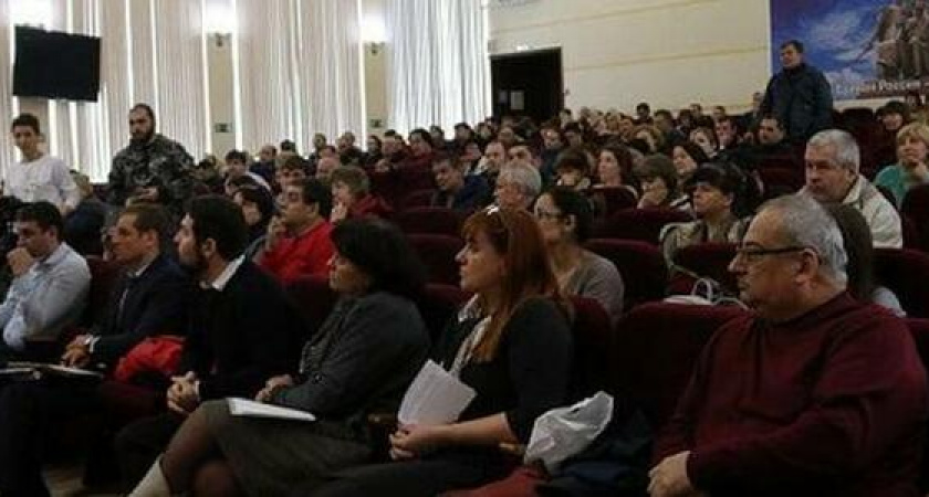 Администрация Новороссийска потратит почти 10 миллионов рублей на ремонт актового зала мэрии