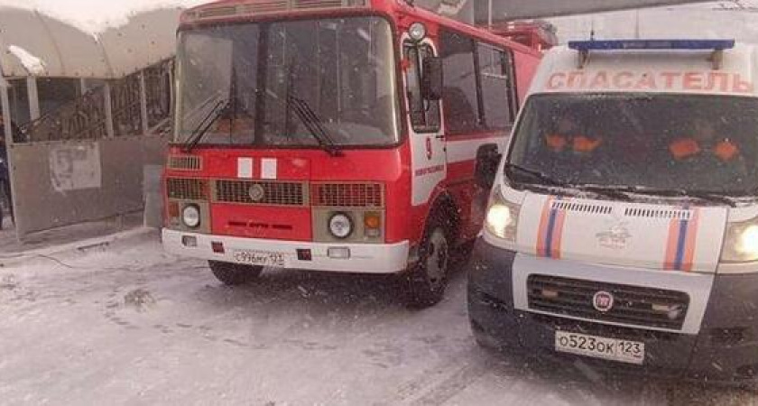 В Новороссийске на Шесхарисе развернут пункт обогрева для водителей