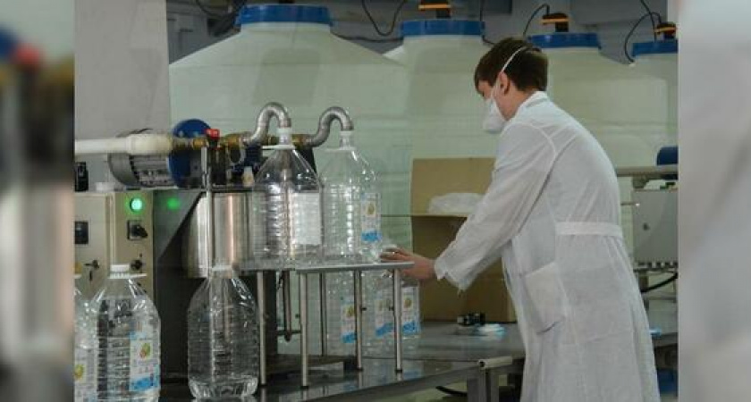 В Новороссийске начали выпускать антисептик в промышленных масштабах