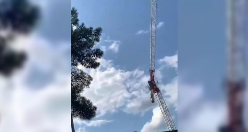 Автомобилистов Новороссийска обеспокоила стрела строительного крана над дорогой