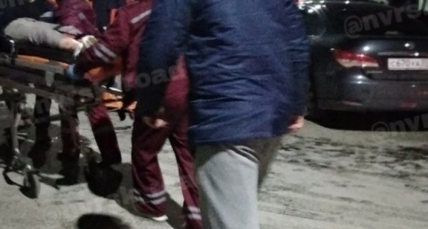 Работали три "скорых". Иномарка и автомобиль ритуальных услуг столкнулись на улице Осоавиахима в Новороссийске