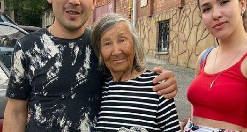 Волонтеры помогли пенсионерке из Новороссийска, которую выгнал из дома сын-алкоголик, снять квартиру