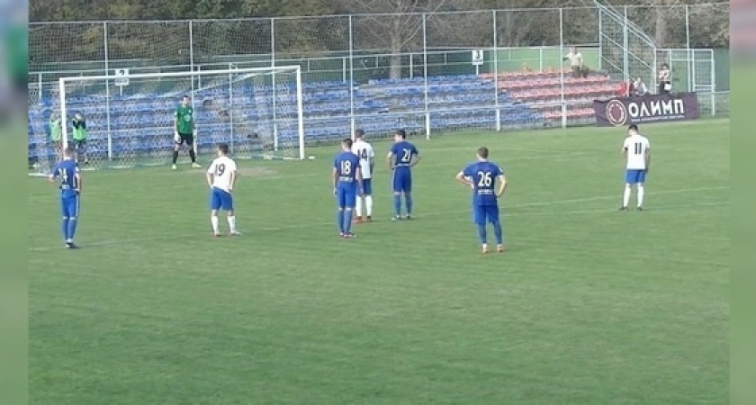 Новороссийский "Черноморец" проиграл в добавленное время "Биологу"