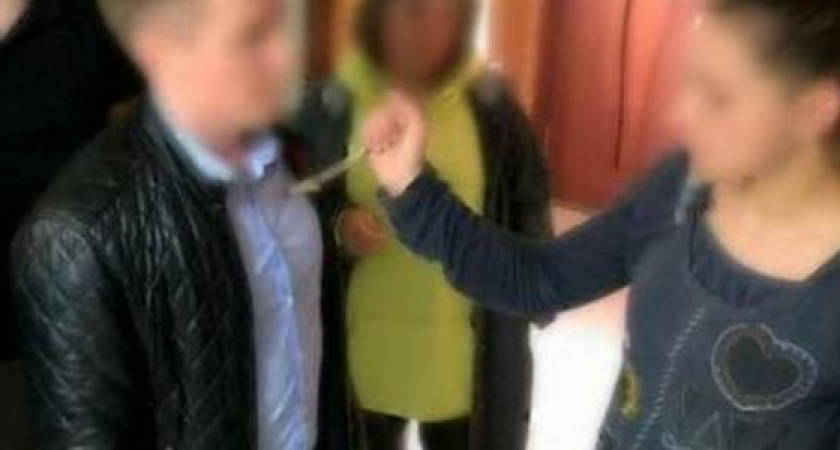 Жительница Геленджика зарезала пристававшего ухажера и пыталась скрыться