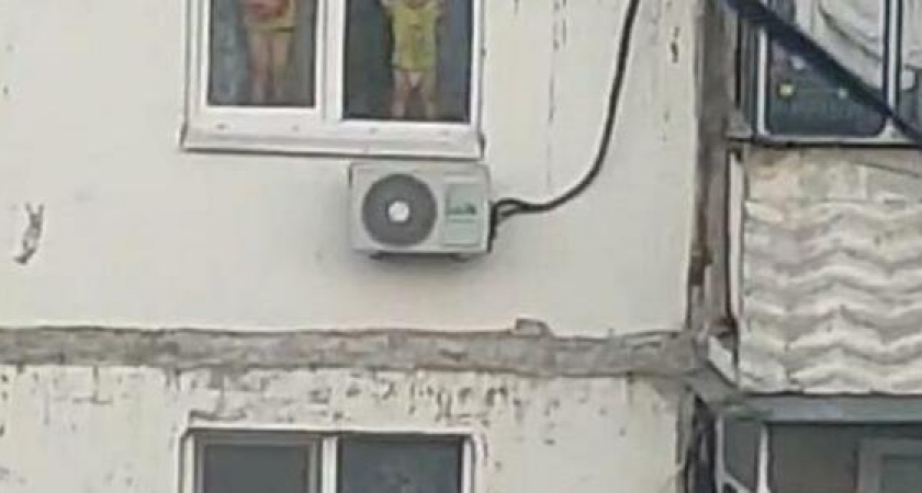 Дети на подоконнике восьмого этажа: новороссийцы боятся стать свидетелями трагедии