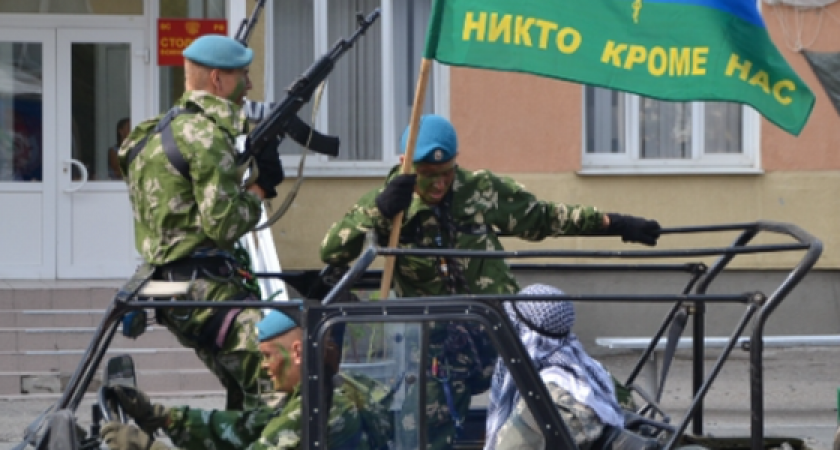 Рукопашный бой и солдатская каша: десантники Новороссийска приглашают горожан и гостей города на свой праздник