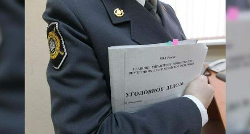 В Новороссийске директор фирмы начислял премии сам себе и заработал таким образом 124 тысячи рублей всего за пару месяцев