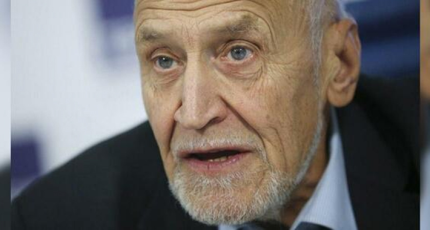 Николай Дроздов высказал мнение по поводу гибели дельфинов в Черном море: выбросы животных на берег происходили в Сочи и Новороссийске