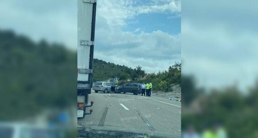 «Машина два раза перевернулась в воздухе»: под Новороссийском произошло серьезное ДТП