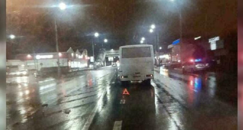 Под Новороссийском у рейсового автобуса отказали тормоза