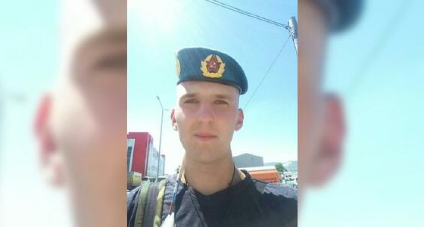 Парень, который попал под контейнеровоз и лишился стоп, просит новороссийцев помочь найти его военный берет