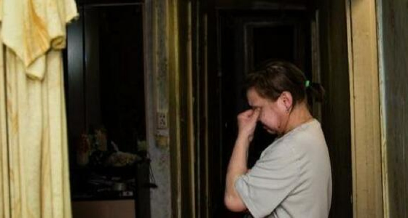 "Она бросила детей на мужа, пьет и ведет развратный образ жизни!": что не поделили жительница новороссийской коммуналки и атаман?