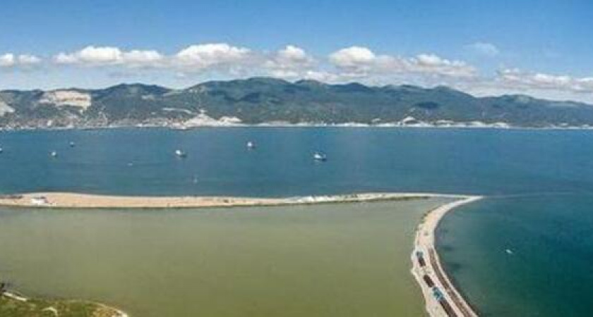 Рок-фестиваля «Тамань-2022» на Суджукской косе в Новороссийске не будет