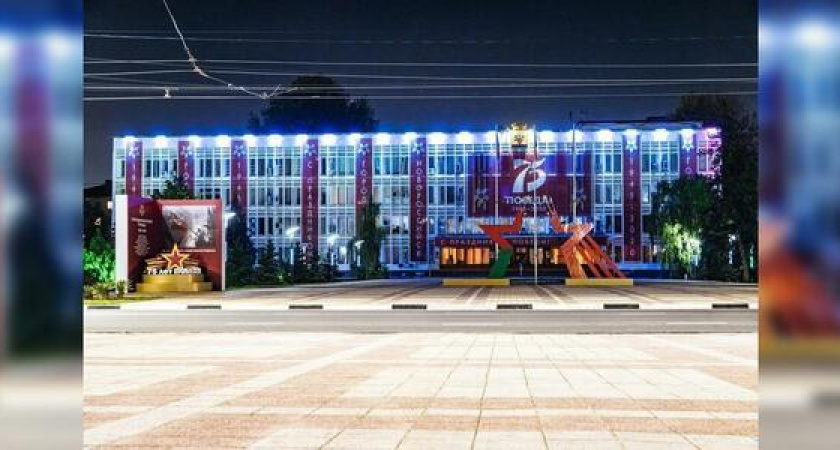 На Малой земле и около администрации Новороссийска появились арт-объекты к 9 Мая