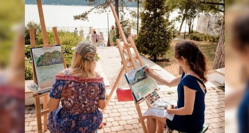 «Строгановские сезоны – 2019»: в Абрау-Дюрсо пройдут художественные мастер-классы от лучших преподавателей страны